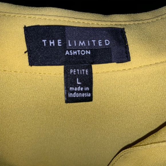 Yellow button up - Picture 2 of 4